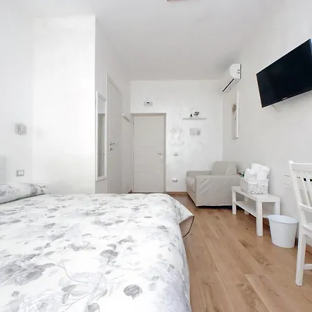 B&B Giuly-3